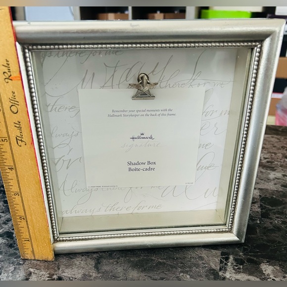 Hallmark Shadow Box - Picture 5 of 10